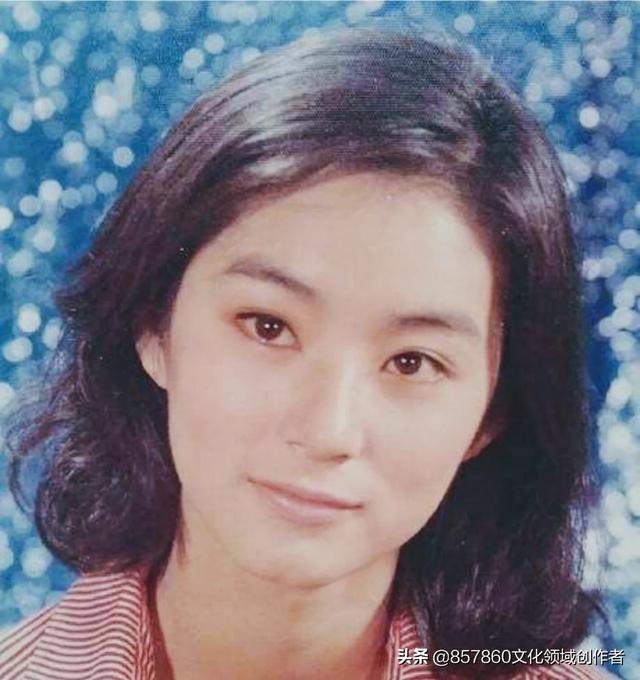 林青霞照片:为什么很多人都说林青霞很漂亮？