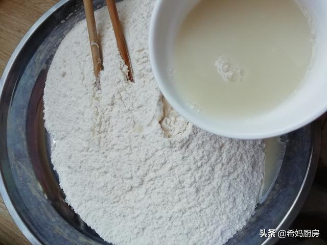 粘住:粘住的拼音 用什么东西能把东西粘得牢固？