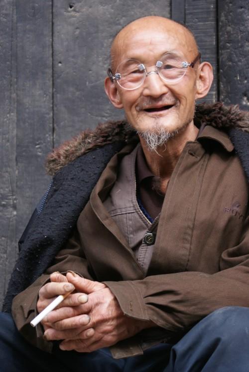人老了，要懂得与亲戚断交，你怎么看(落魄时亲戚都是怎么对你的)