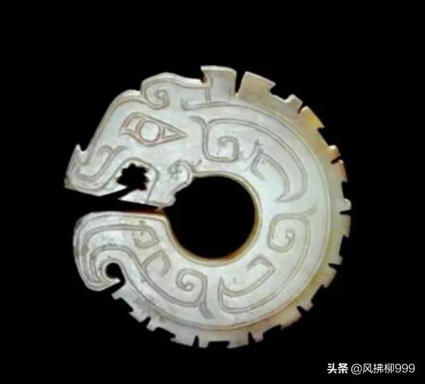 三星堆是谁的墓:三星堆文化到底是什么年代的？