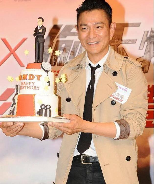 朱丽倩个人资料:《无间道》中刘德华的演技如何？