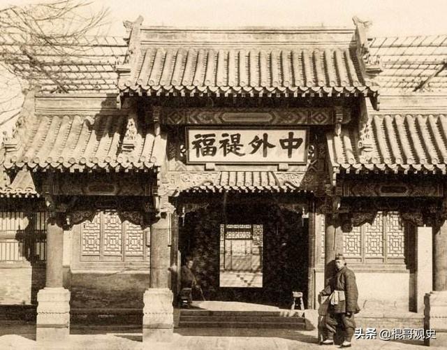 清朝军机处:内阁和军机处的职能是什么，对加强皇权有什么影响？