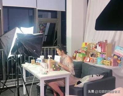 现在做什么行业能月入五万？