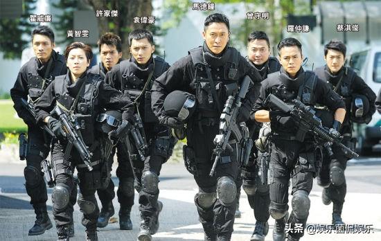 庄卓源:你们更喜欢看《飞虎1》还是《飞虎2》呢？