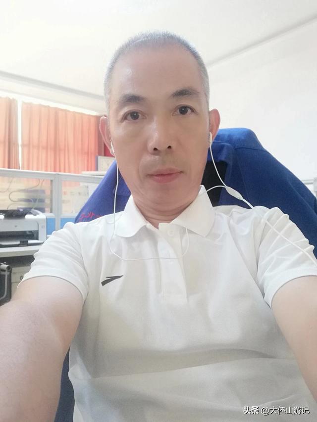 45岁的老人一个人在家能干嘛