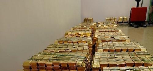 陈坚半张脸辟谣:公公“亲儿媳的脸”就不是“扒灰”，这是当地习俗吗
