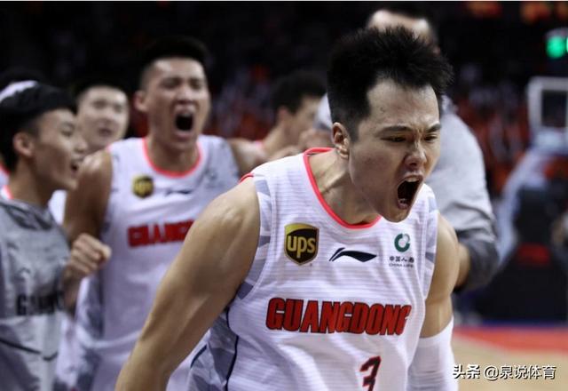 孟铎:游子回家，“CBA韦德”孟铎重回深圳，他的年薪有多少呢？