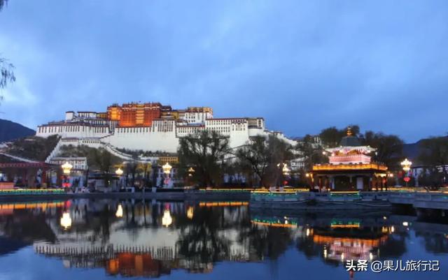 布达拉宫里面图片:当你看到布达拉宫时，你是什么心情？