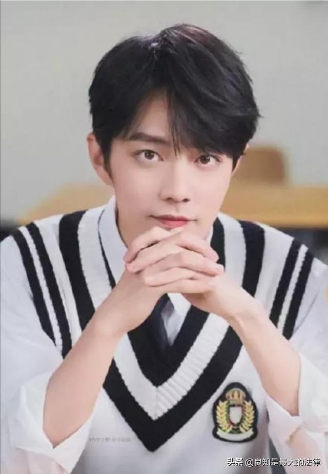 肖战出道三周年:X玖少年团三周年，肖战没有表态，是要单飞了吗？