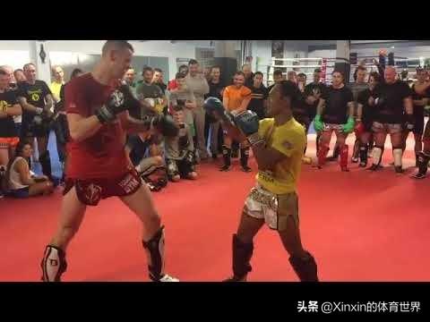 头条问答 具有体型优势的普通人能打赢ufc的轻量级吗 D家小禹的回答 0赞