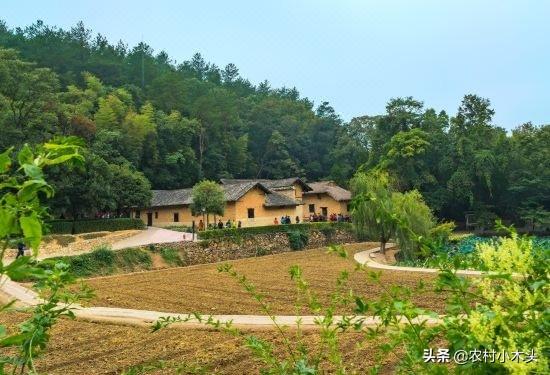 有什么好玩的旅游目的地可以推荐给大家吗？