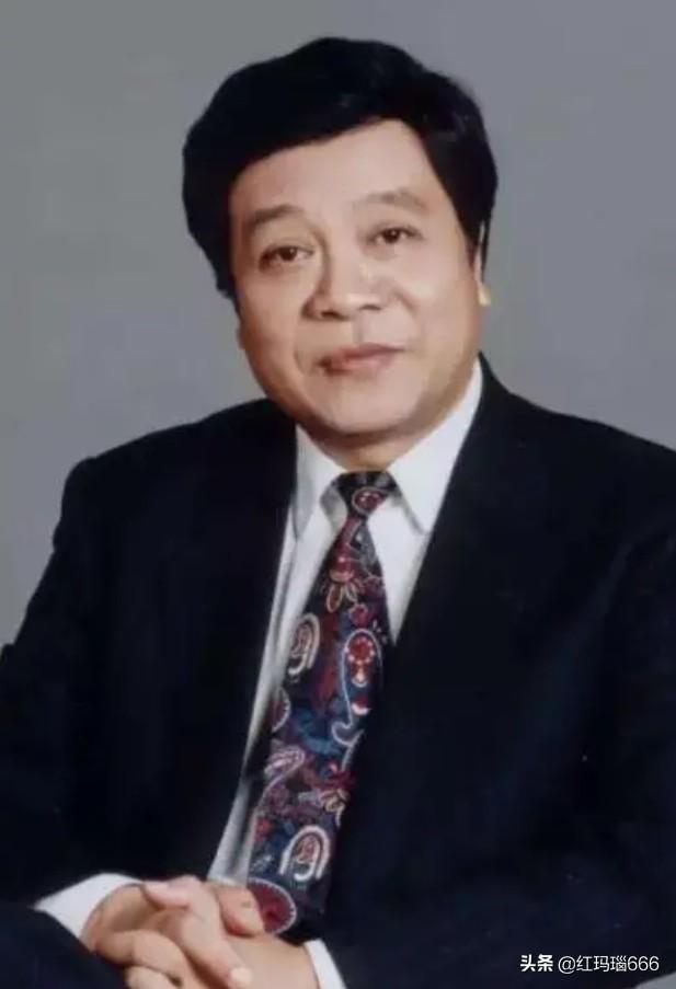 董卿赵忠祥:如何评价董卿在《声临其境》中的表现