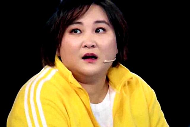《李焕英》破纪录,贾玲成票房最高女导演,这部电影究竟好在哪？