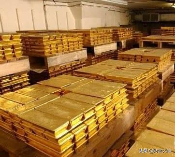 黄金大跌:金价“一跌再跌”，投资者开始进场抄底，下半年黄金还会大涨吗？