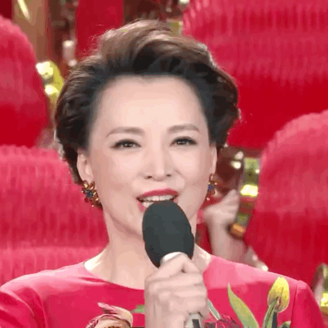 林志玲绽放:靠美腿或身材意外走红的明星有哪些？