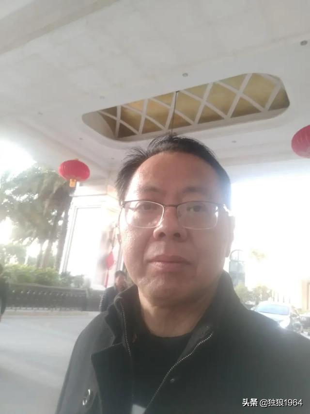 百里挑一杨弘身高:为什么有外貌无才得女生接触多了，就没什么意思了？