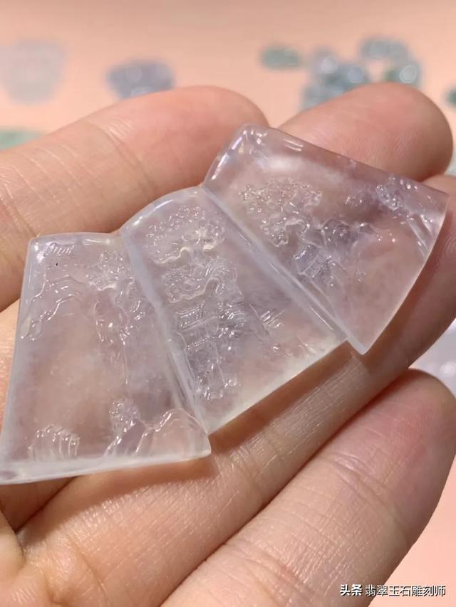 怎么看玉的成色好不好,请专业人士帮忙鉴定，这块玉的成色怎么样？