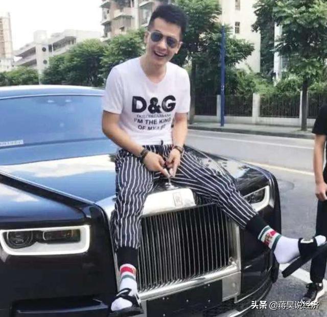网红祁天道为什么判刑了:快手带货一个辛巴为何遭快手封禁，抖音婉拒，他做了什么事情？