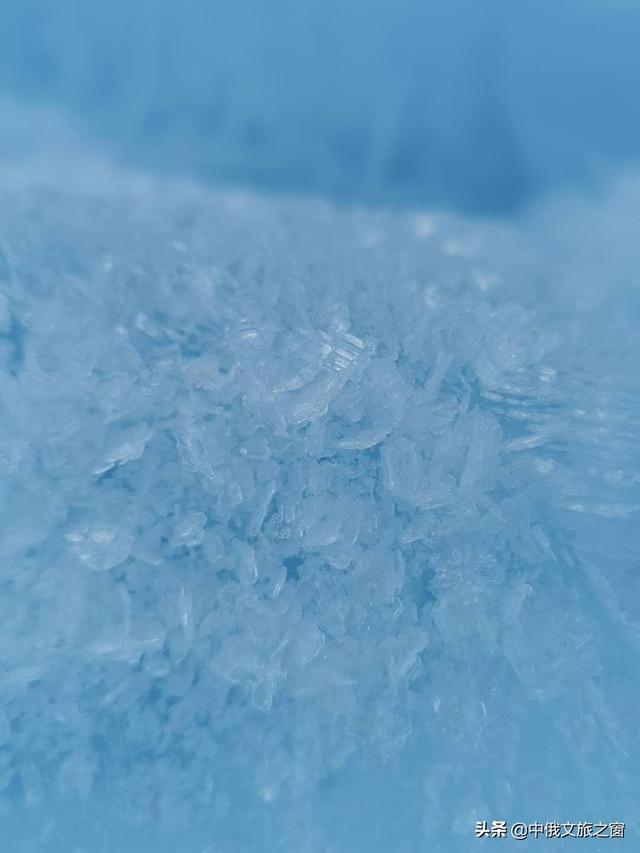 贝加尔湖畔的碧玉之灵,贝加尔湖旅游体验如何？值得去吗？