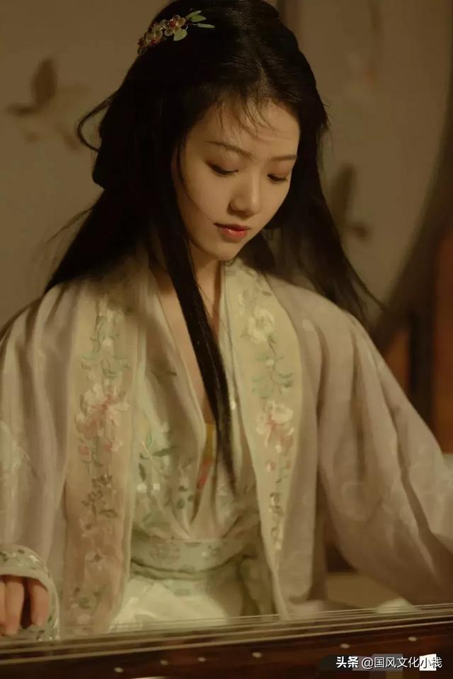 貂蝉被送给关羽后，关羽为什么杀她？