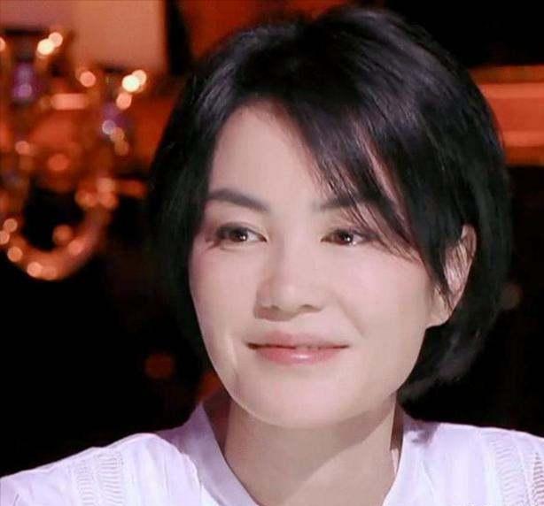 王菲李亚鹏结婚:王菲和谢霆锋在一起了，李亚鹏和许晴会有可能吗