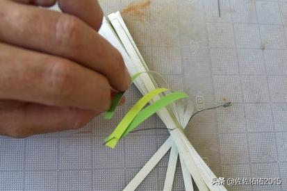 灯笼的简单做法，小灯笼的手工DIY做法？