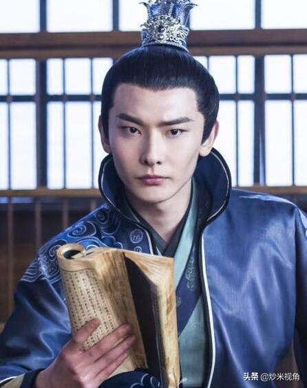 人狗情缘百科:#萌星人成长记#狗狗多久发一次情？