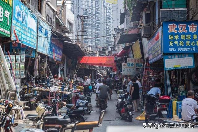 全國著名的漢正街為什麼不如昔日繁華瞭？