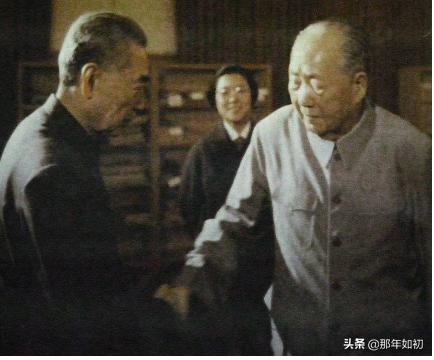 帅哥被强制榨精:俗话说：“男儿有泪不轻弹，只是未到伤心处”那么男人可以哭吗？
