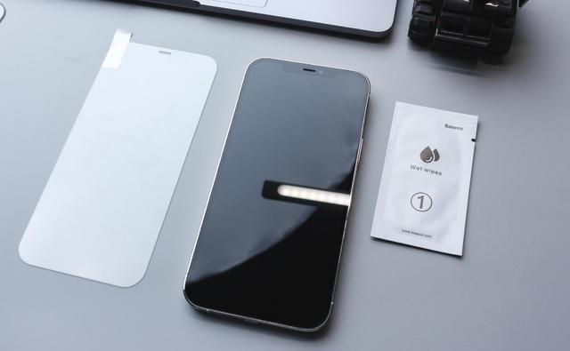 手机坚持不贴膜，使用一年后，你后悔吗？插图14