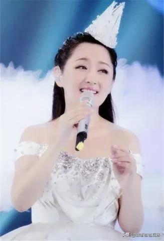 张雨绮照片:杨钰莹、张雨绮、吉克隽逸如果必须娶一个，你选谁