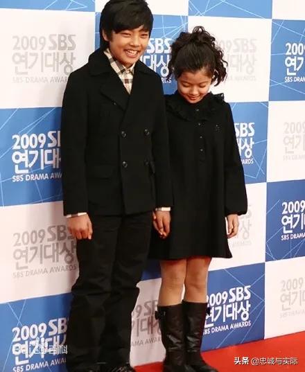 哈维韦恩斯坦:奥巴马的两个女儿现在怎么样了