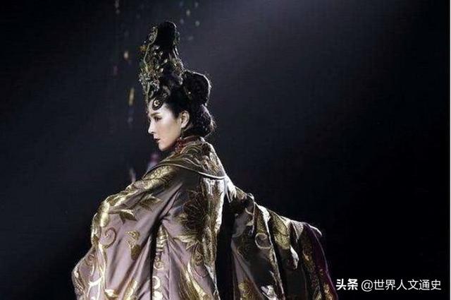 《杨家将》中的辽国萧太后在历史上到底是一个怎样的人？