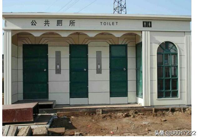 为什么公共厕所的门底下要空一截？