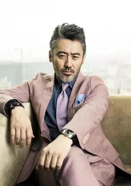 崔雪莉八卦:崔雪莉自杀的原因是什么男友、网友、公司