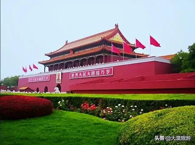 国内有什么既出名但又不坑人的景点吗？