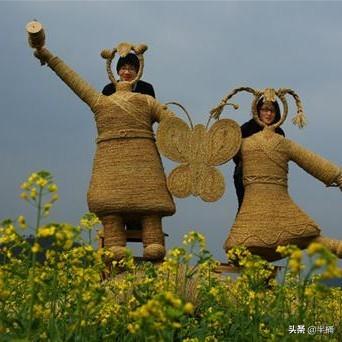 人像画的灵异事件:农村地里的稻草人，为什么不可以画五官？