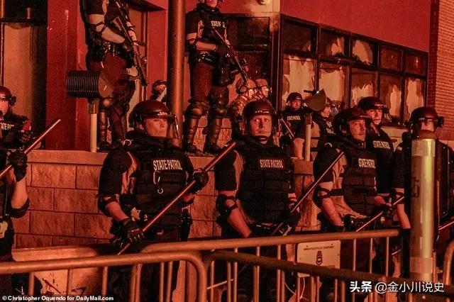 调教女犬柔佳日记:拍视频现在是第三天，推荐量播放量都不高，大家有什么建议吗？