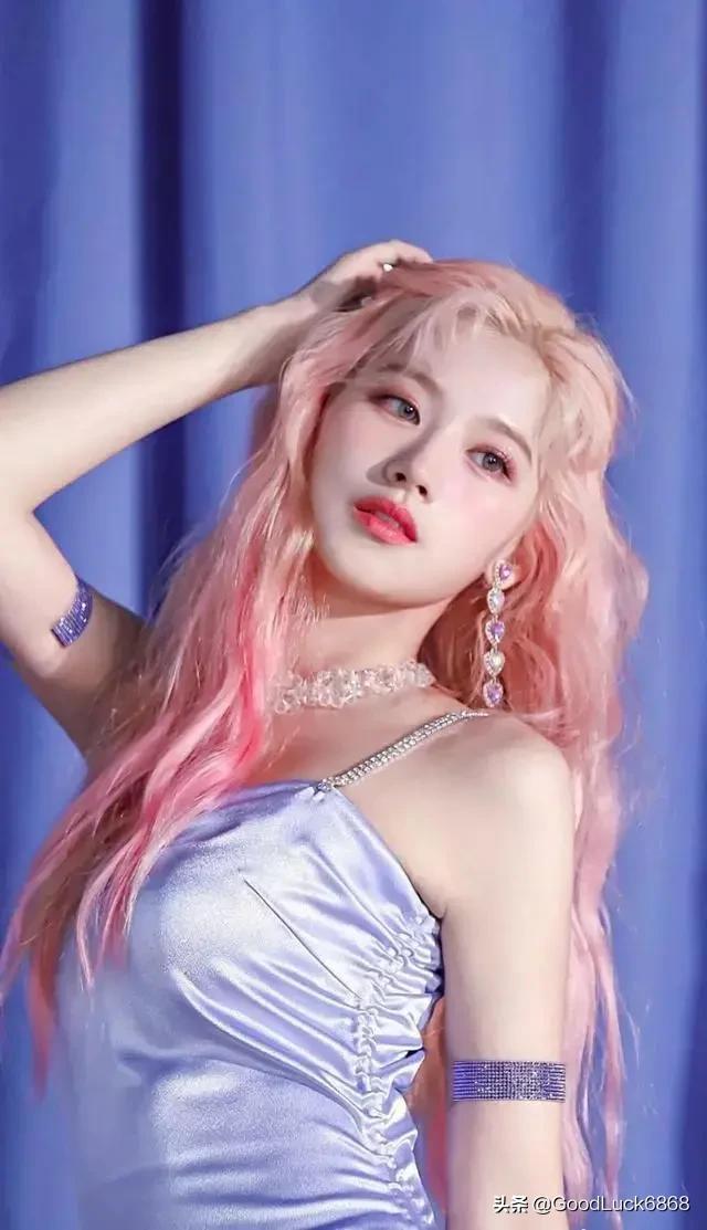 艾西瓦娅雷女儿:世界上有哪些美得不可方物的女生