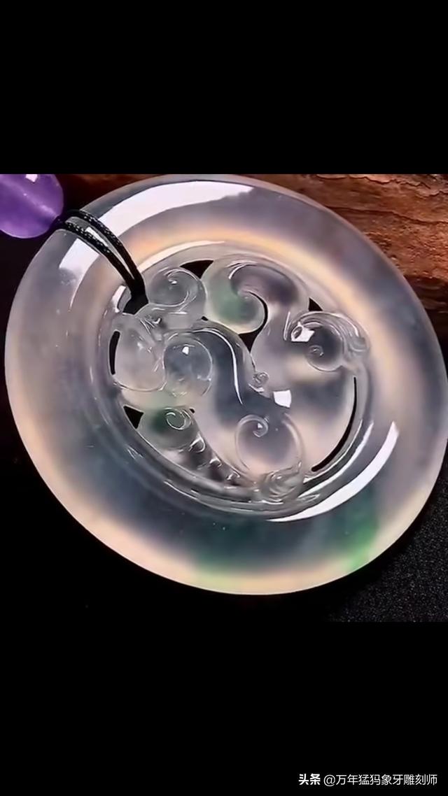 很透明的玉是真的吗,哪里有卖像玉一样透明的石头？