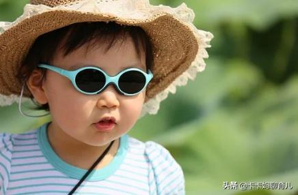 卡卡儿子:儿子11岁了，他很想要个弟弟或妹妹，我36岁了，能生二胎吗？