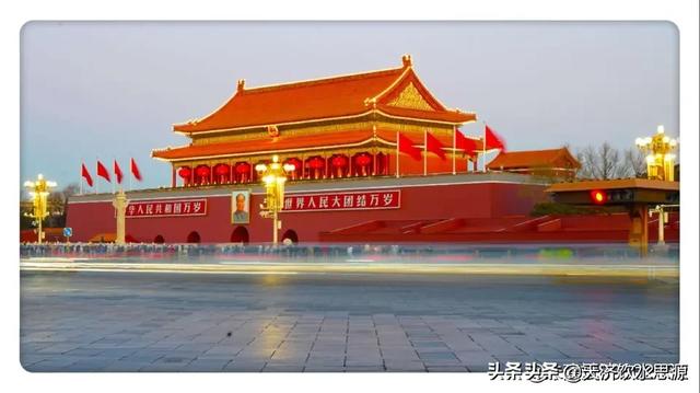 高端大气微信图片:谁有红色背景图片？拿出来晒晒，有几张喜欢的话，赶紧收藏吧？