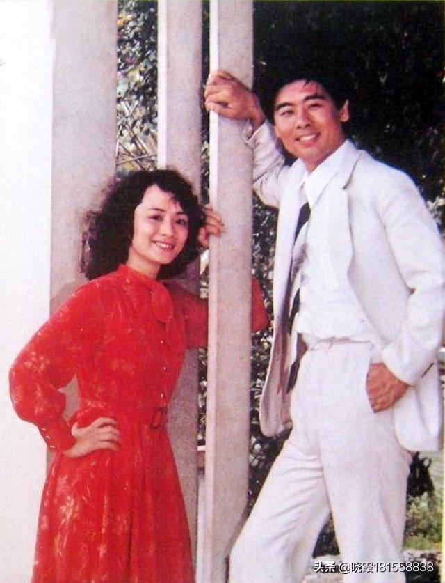 王洁实个人资料:67岁王洁实为何现在都是一个人演出？搭档谢莉斯去了哪里？