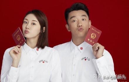 郑凯苗苗机场牵手:郑恺和苗苗结婚了，两人之前有什么交集嘛？