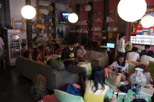 福州市鼓楼区伽菲猫咖啡酒吧:明天要去西安了，有在西安的朋友可以给推荐一下攻略吗？吃和玩？