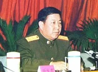 米脂事件:贵州公交坠湖事件，究竟是道德的沦丧还是人性的泯灭