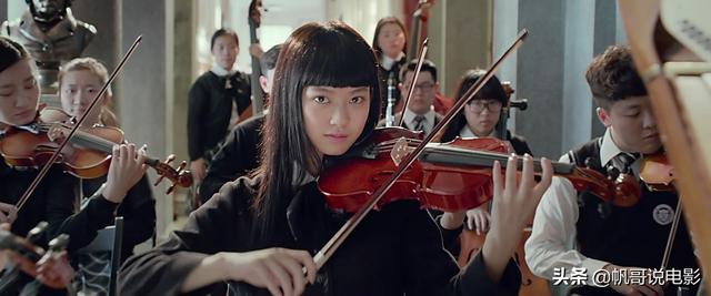 千指大人:《闪光少女》真的是一部被名字耽误的好电影吗？