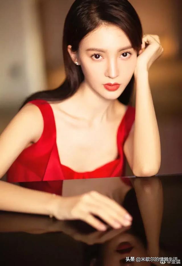 金晨贾乃亮疑似约会:女主沦为背景板，比起金晨辣目洋子，白鹿究竟输在哪？