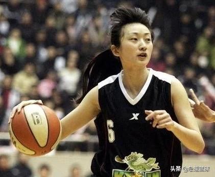 杜锋第二任妻子江涛:不去和杜锋一块参加全运会，周鹏为什么回到了家乡辽宁丹东呢？