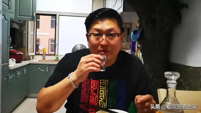 你有那种很想喝酒的时候吗？是为什么呢？